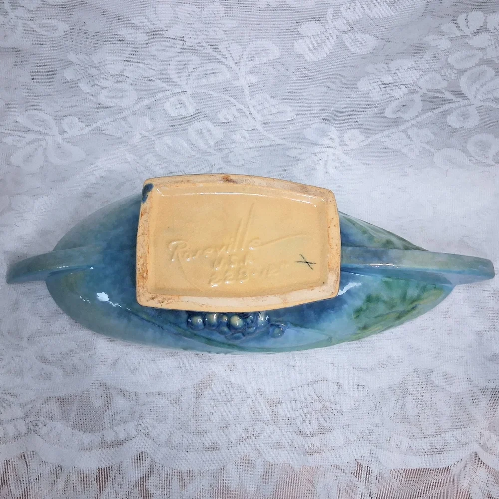 Vintage Roseville Pottery Wincraft Console Bowl Azure Blue Grapevine 228-12 - Picture 12 of 16